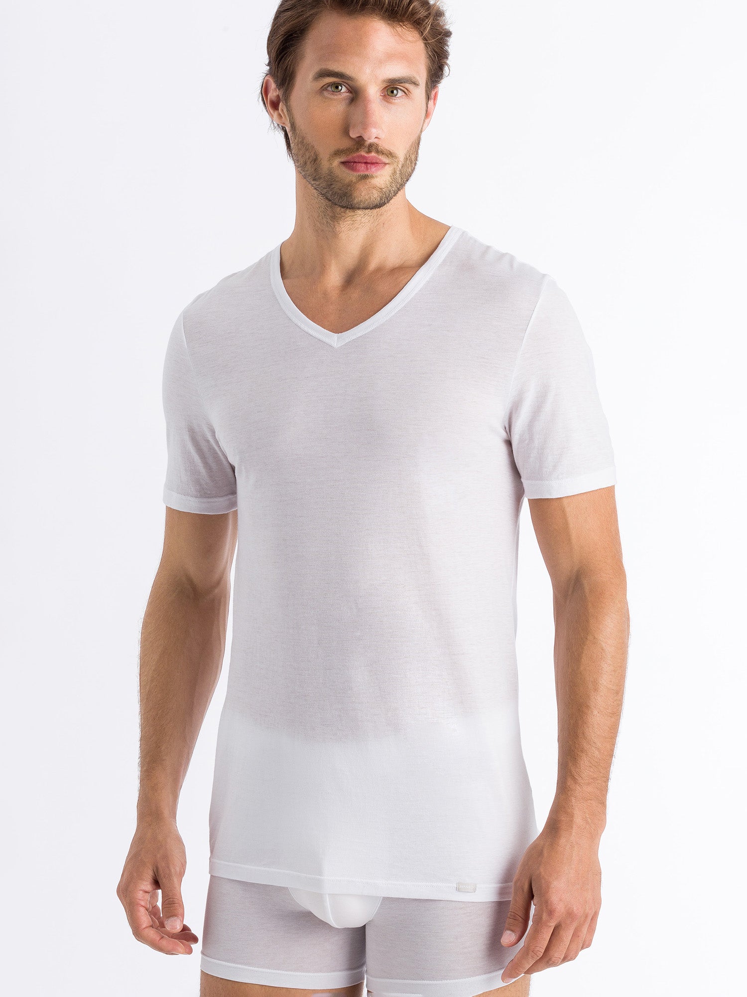 white / L