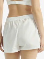 white / L
