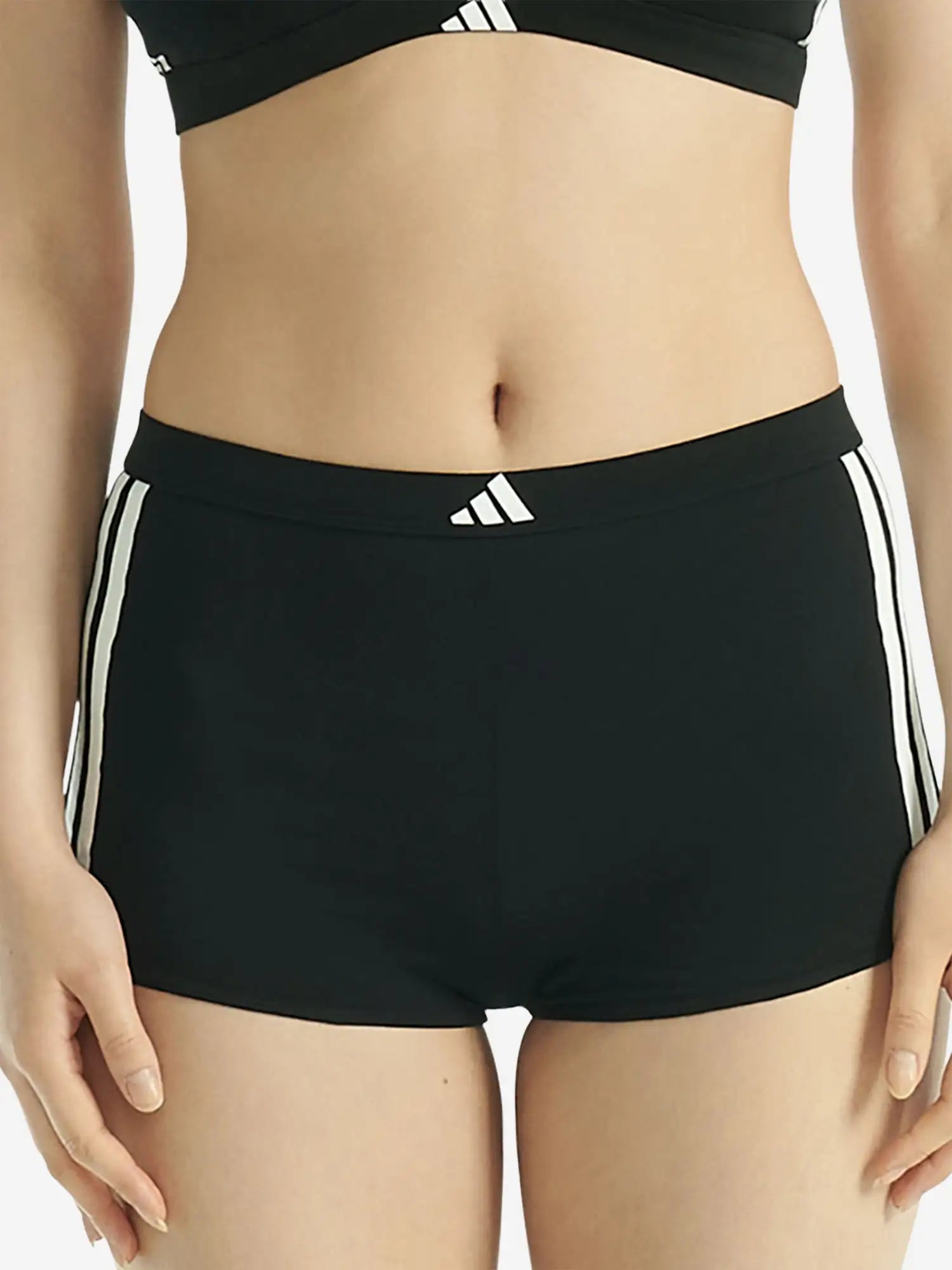 black / L