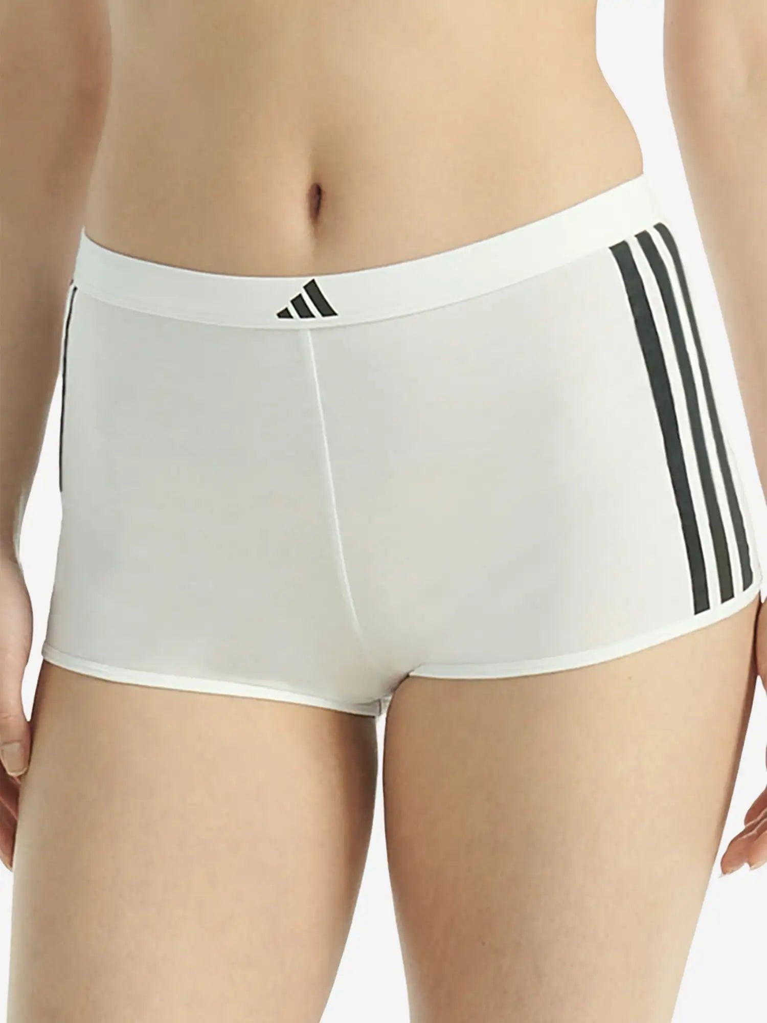 white / L
