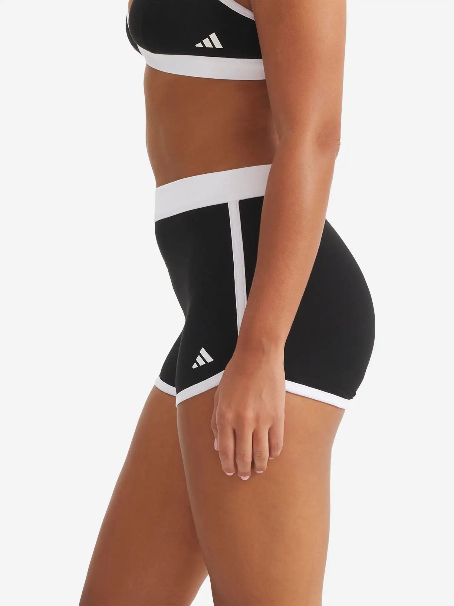 black / L