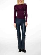 burgundy / M
