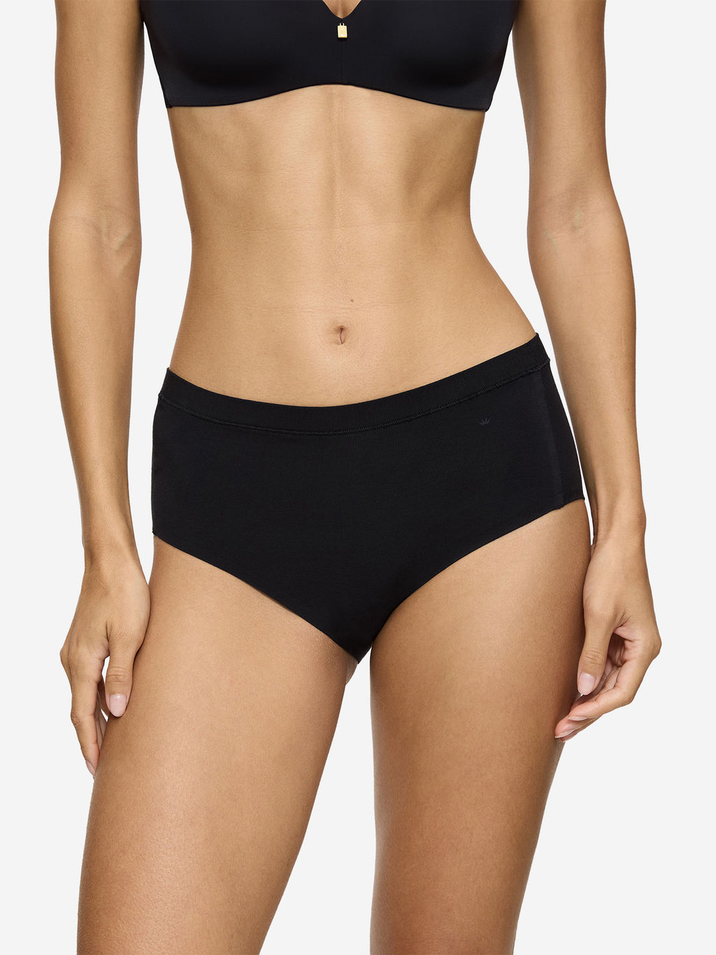 black / 1