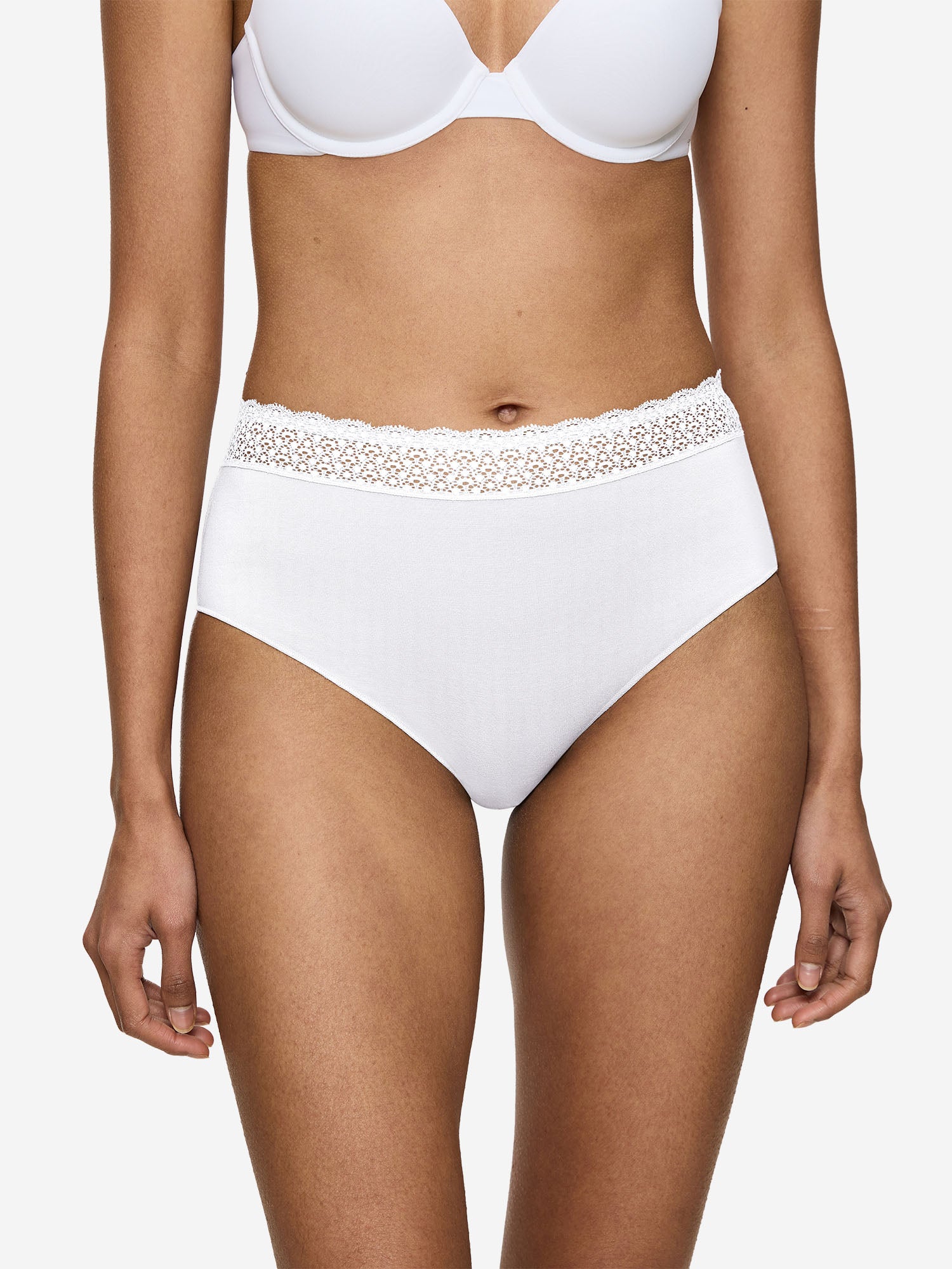 white / L