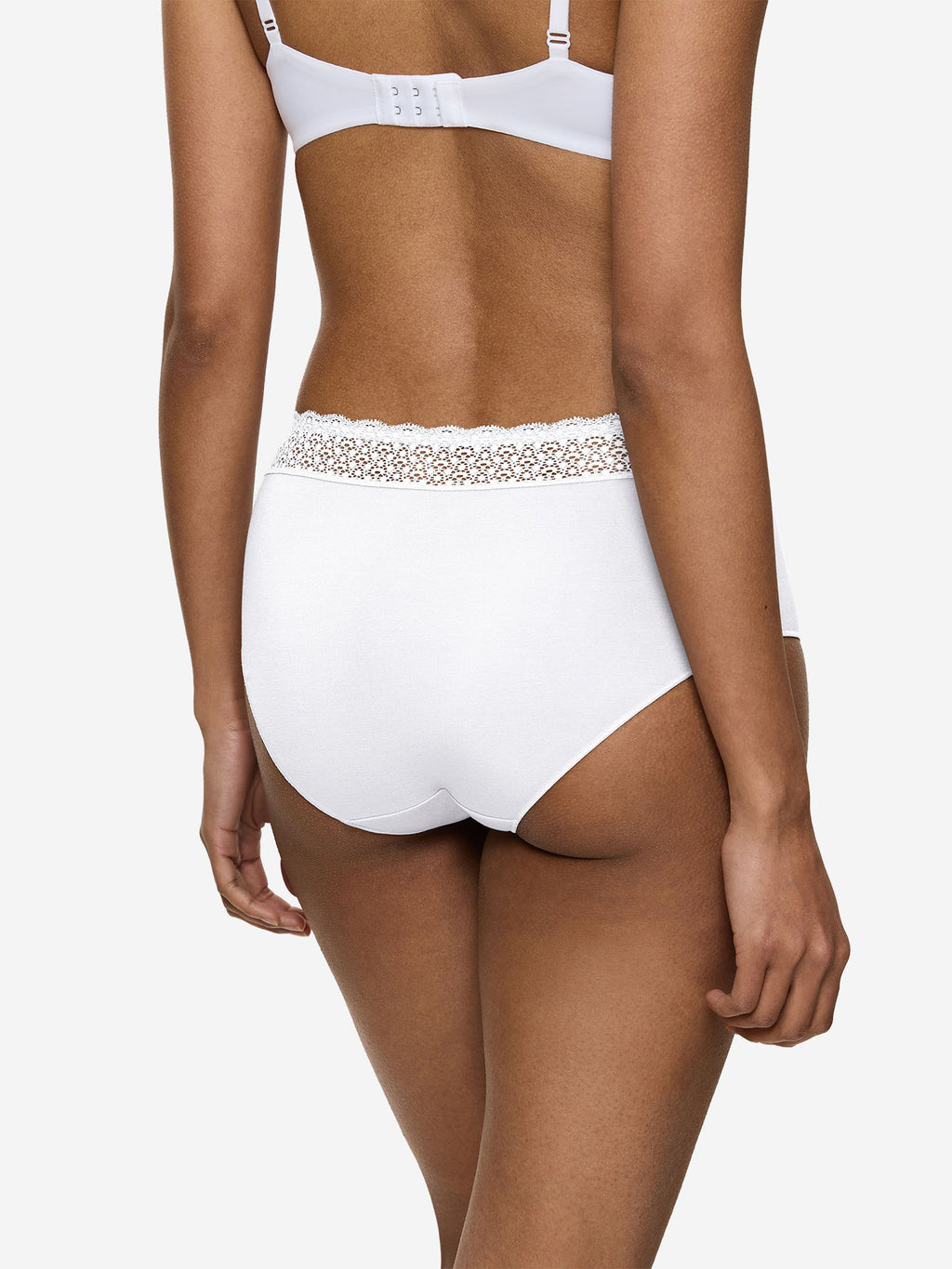 white / L