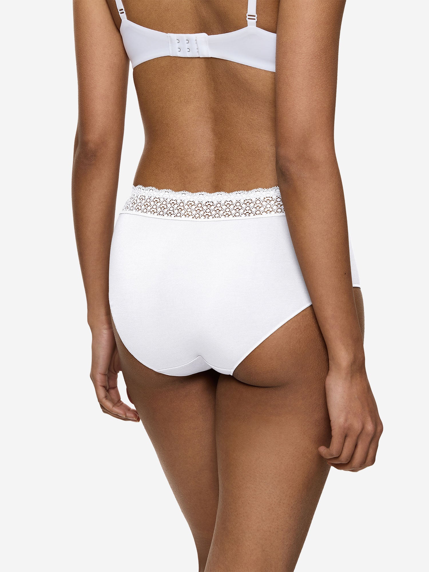 white / L