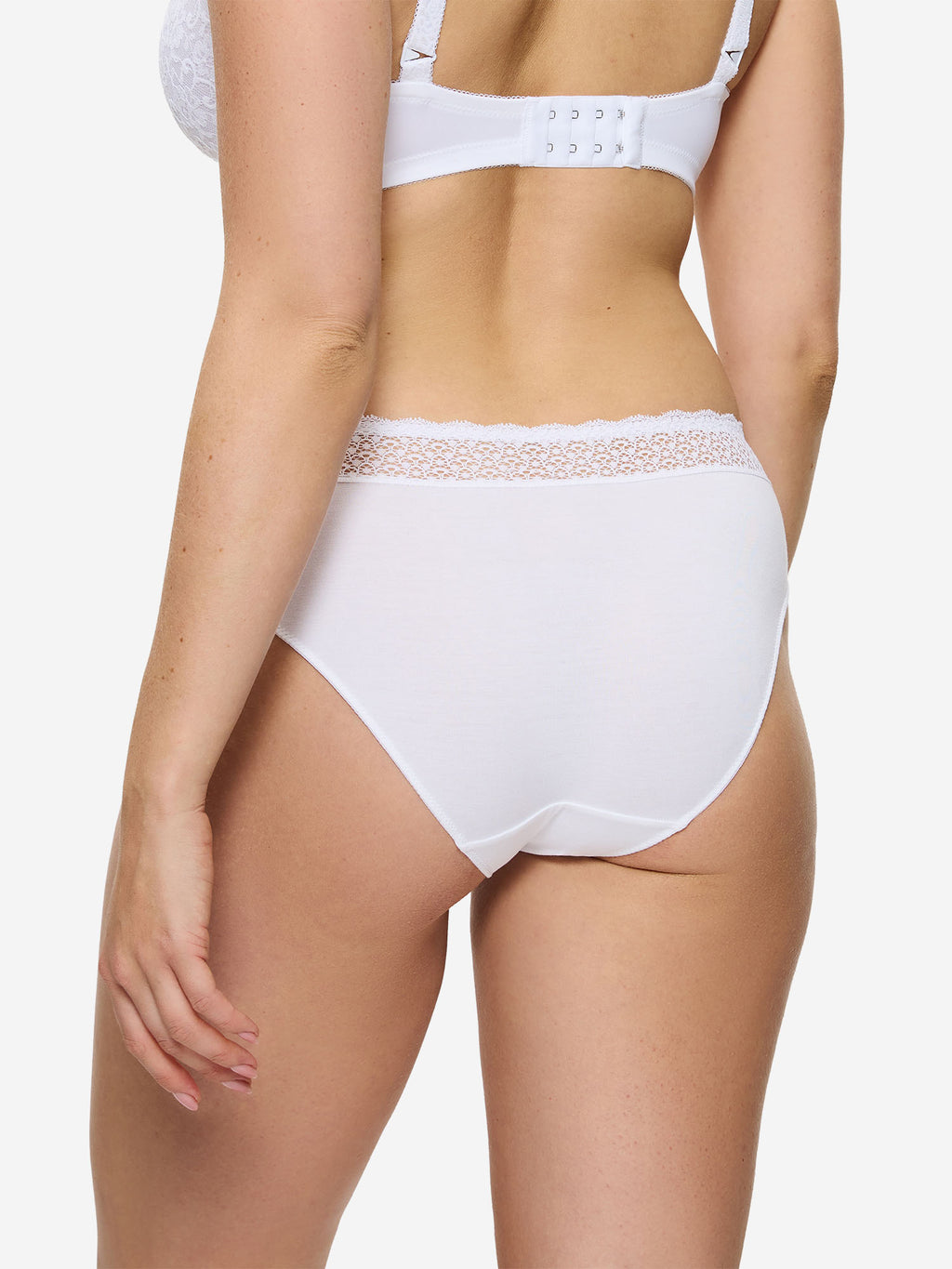 white / L