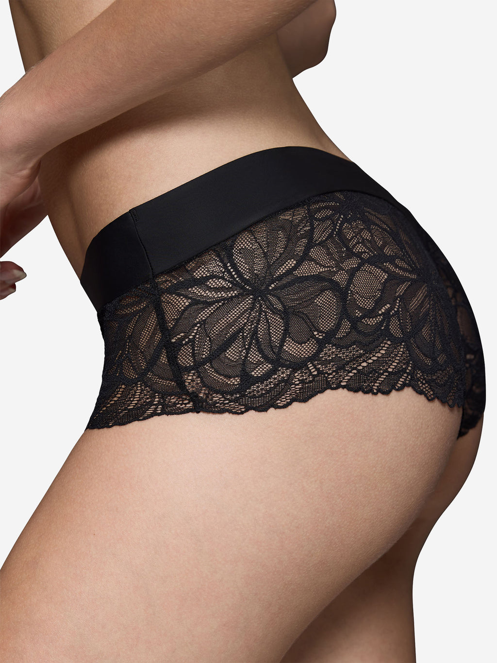black / 36