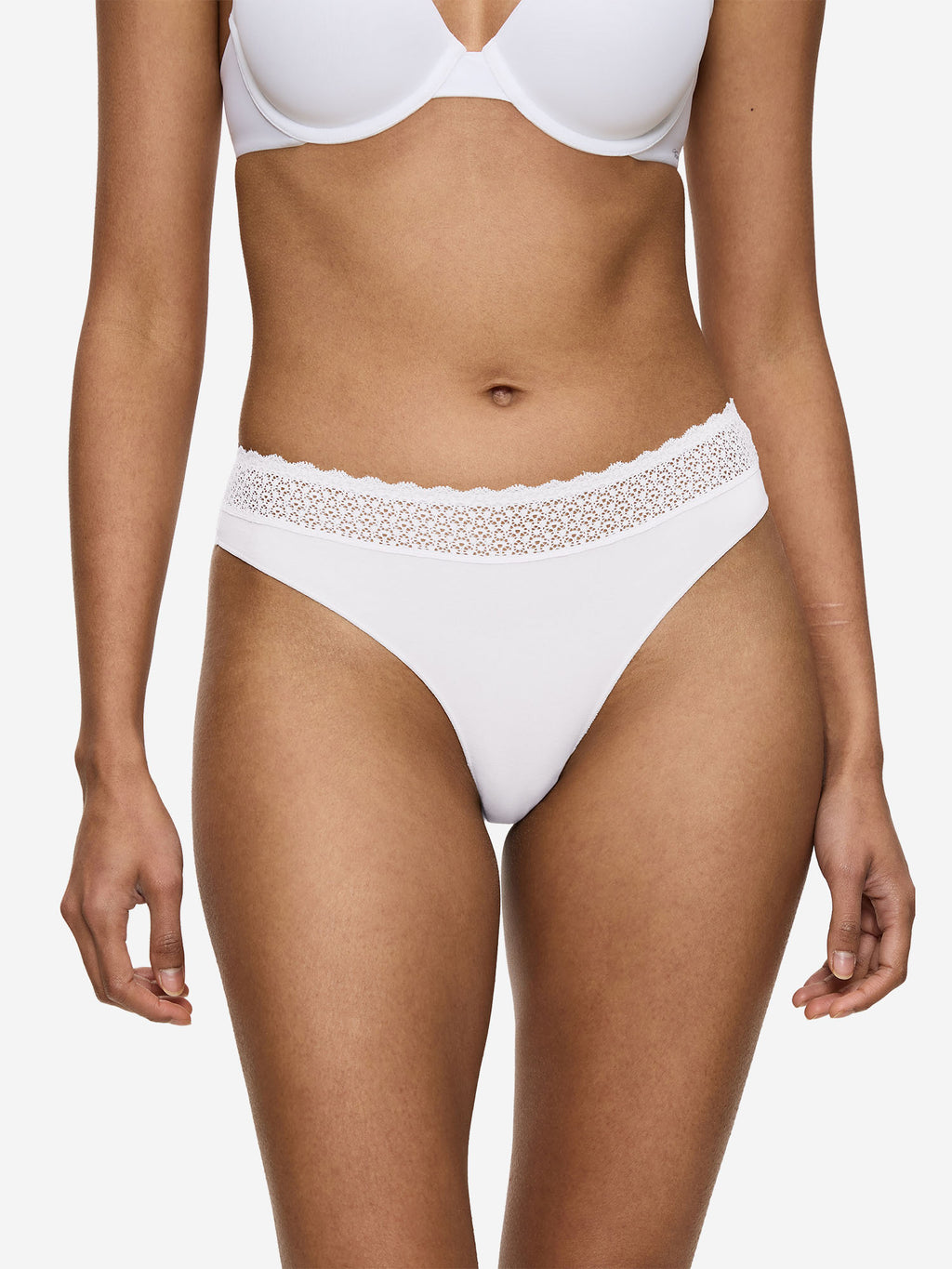 white / L
