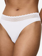 white / L