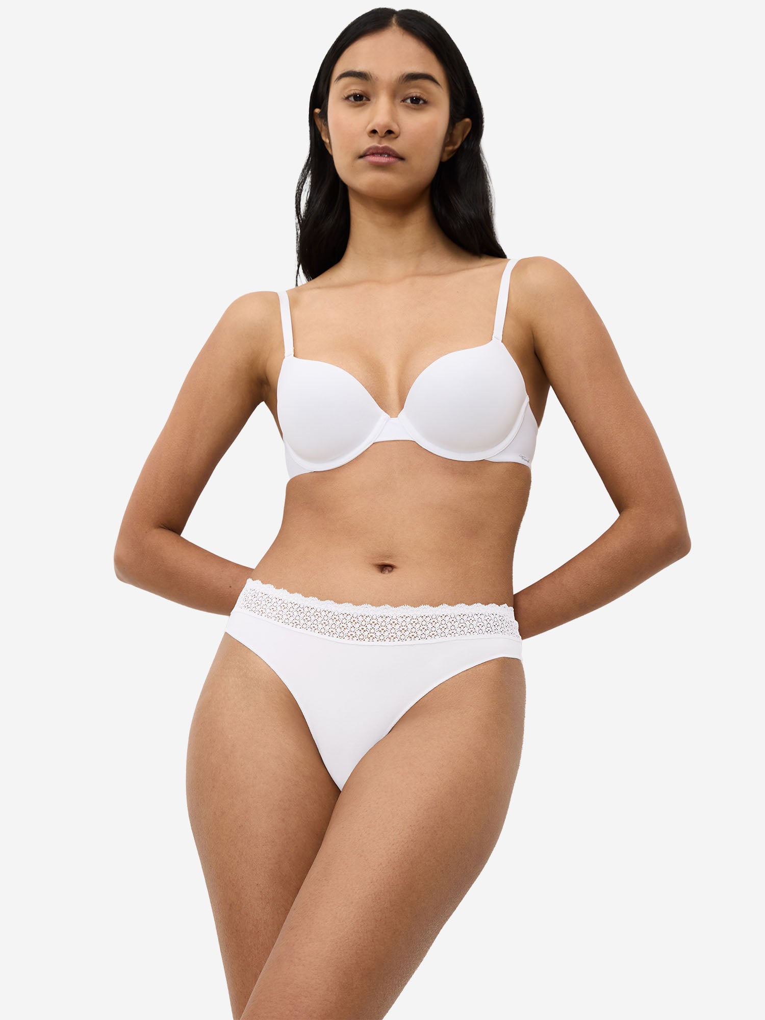 white / L