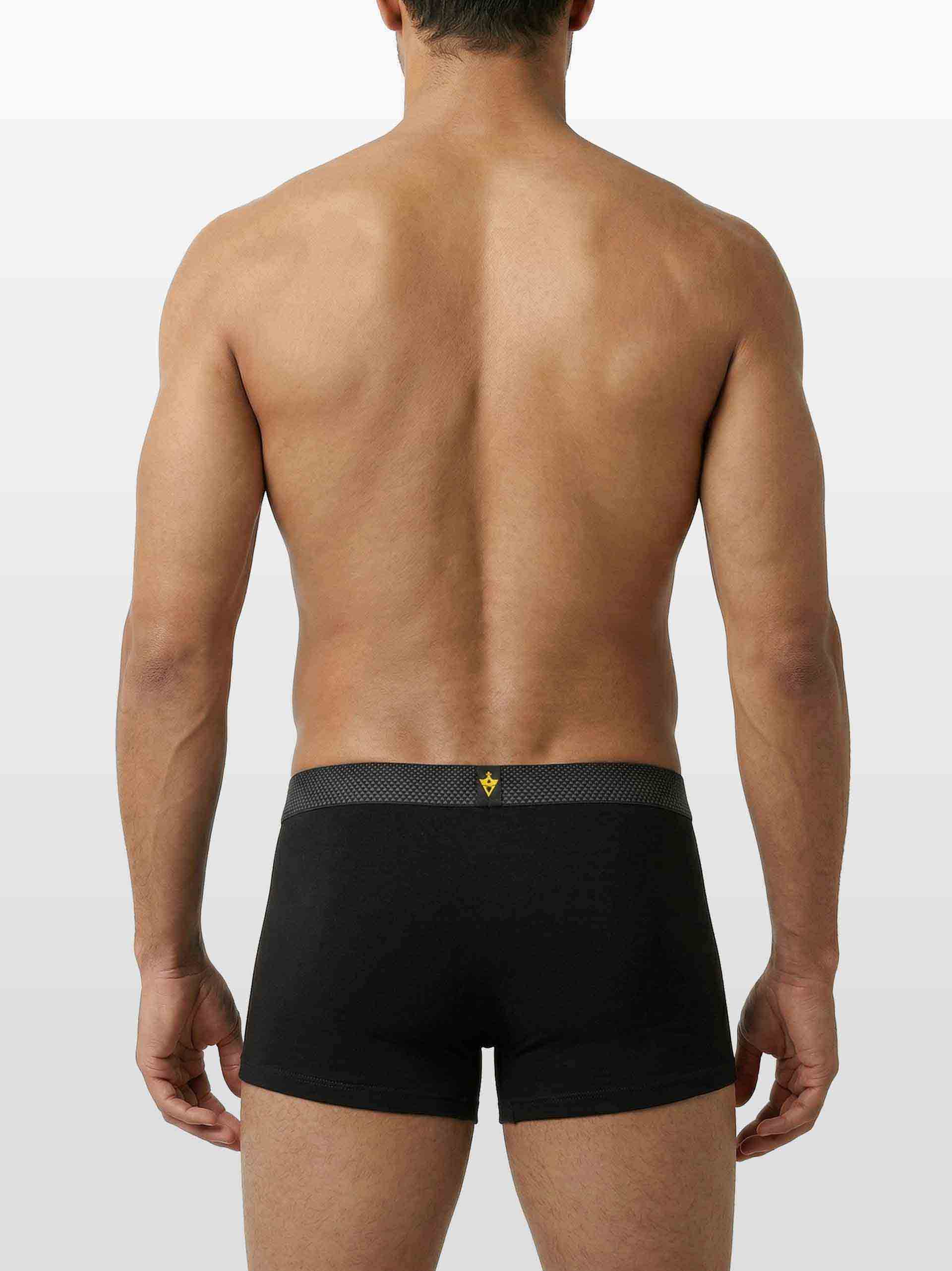 black / M