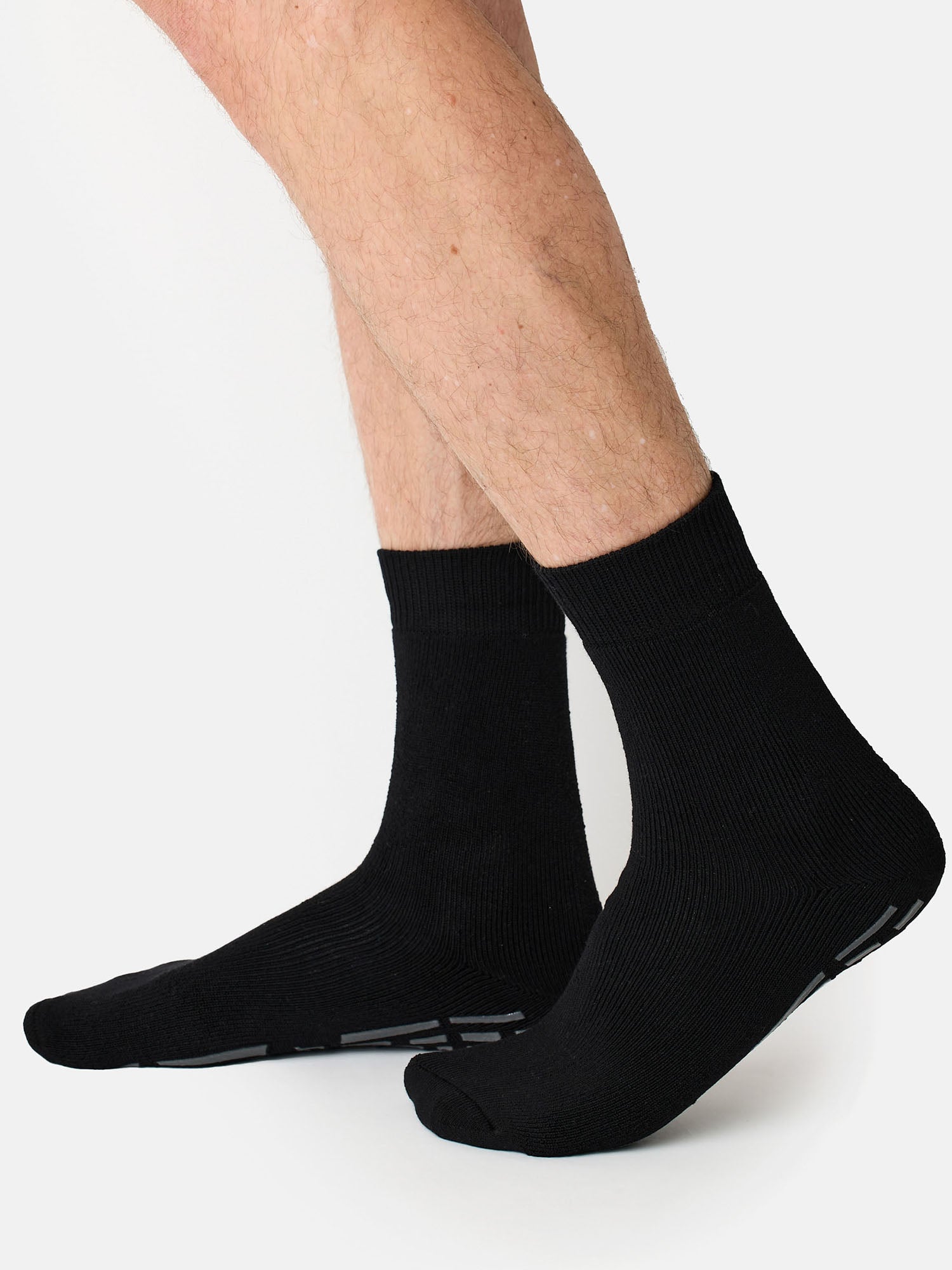 ONLY THE men's socks with stoppers