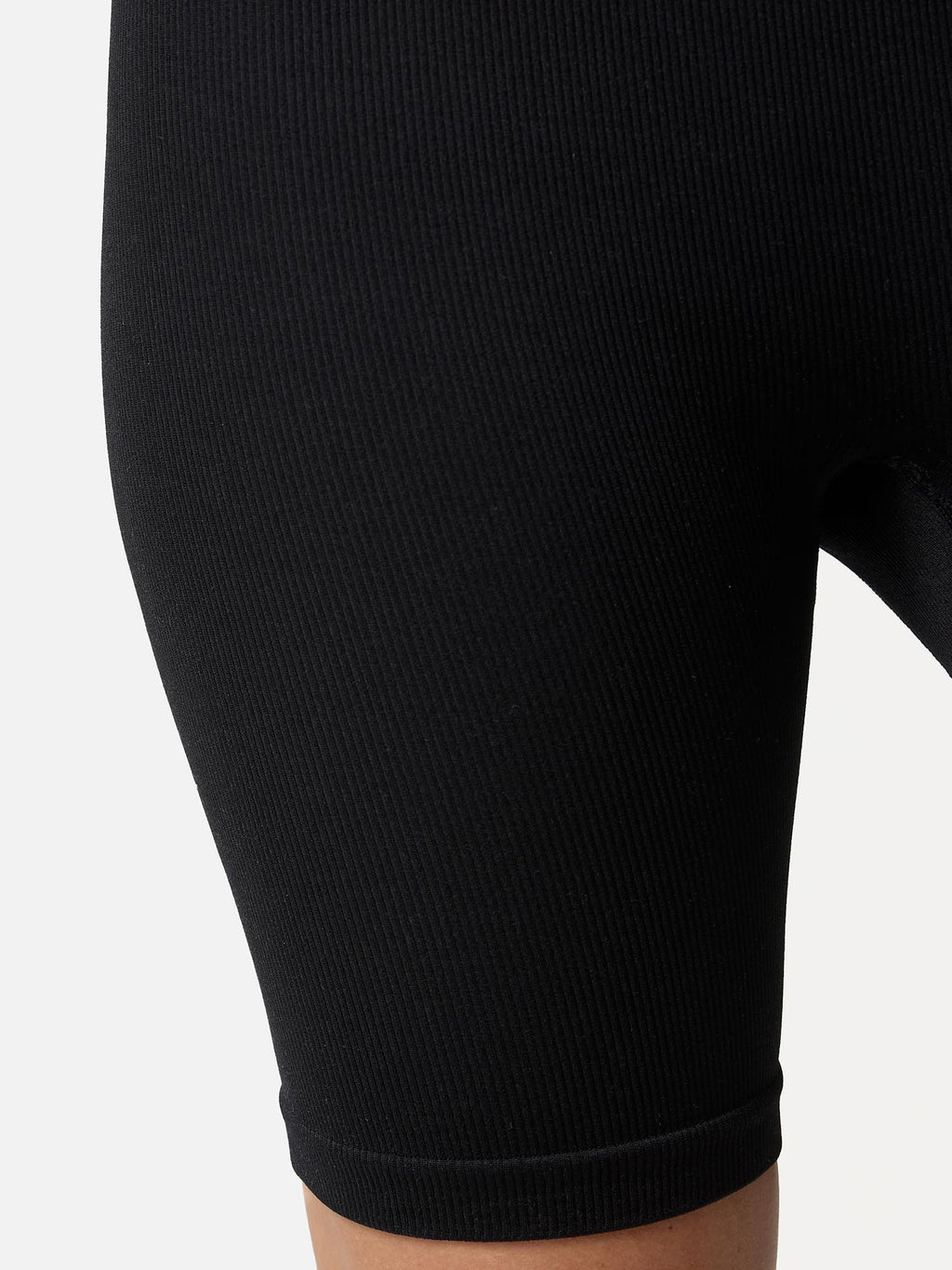 NUR DIE Damen Radler Shorts Relax & Go in Ripp-Optik
